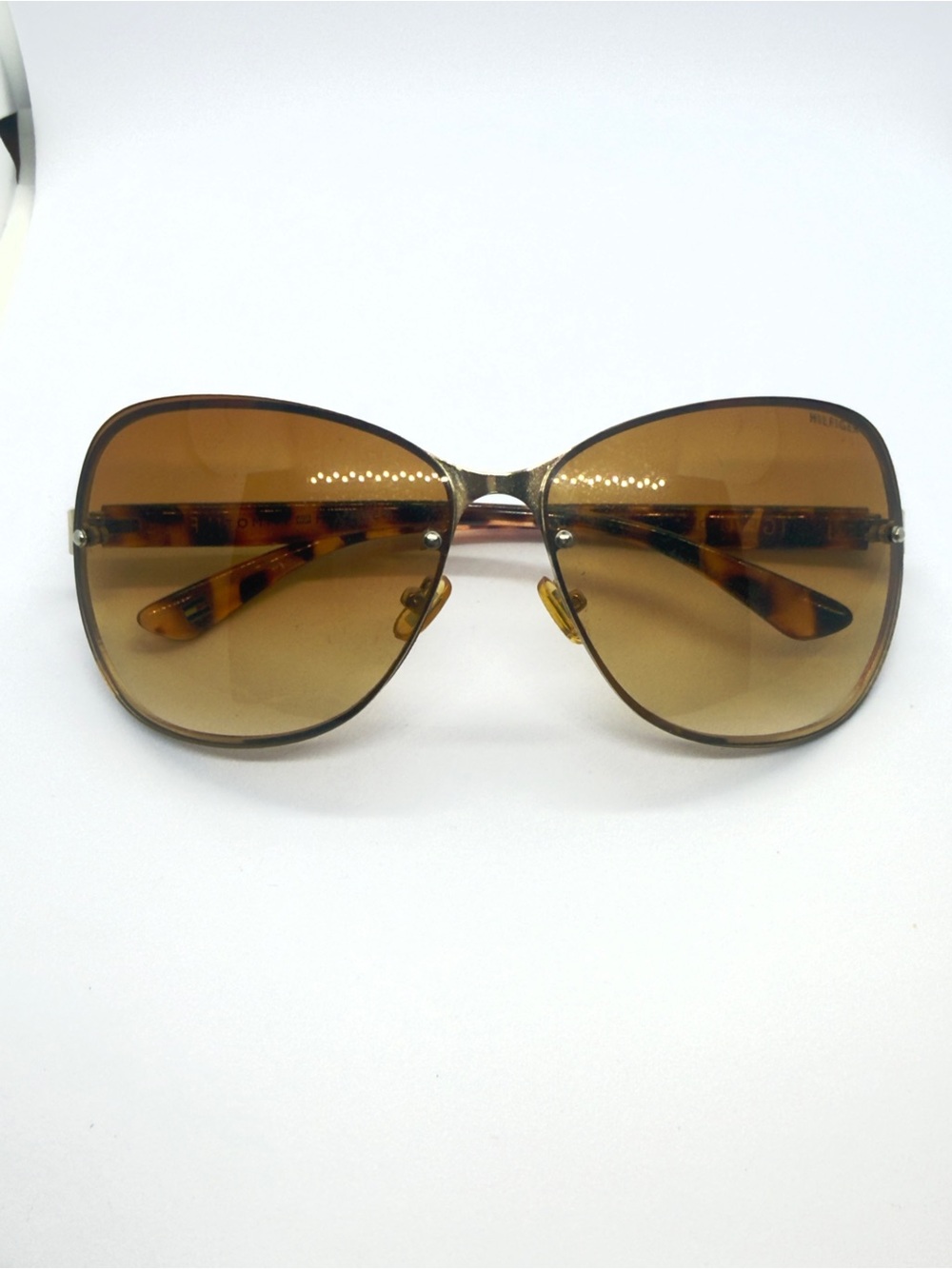 BNWOT Tommy Hilfiger Brown Tortoiseshell Oversized Women's Sunglasses